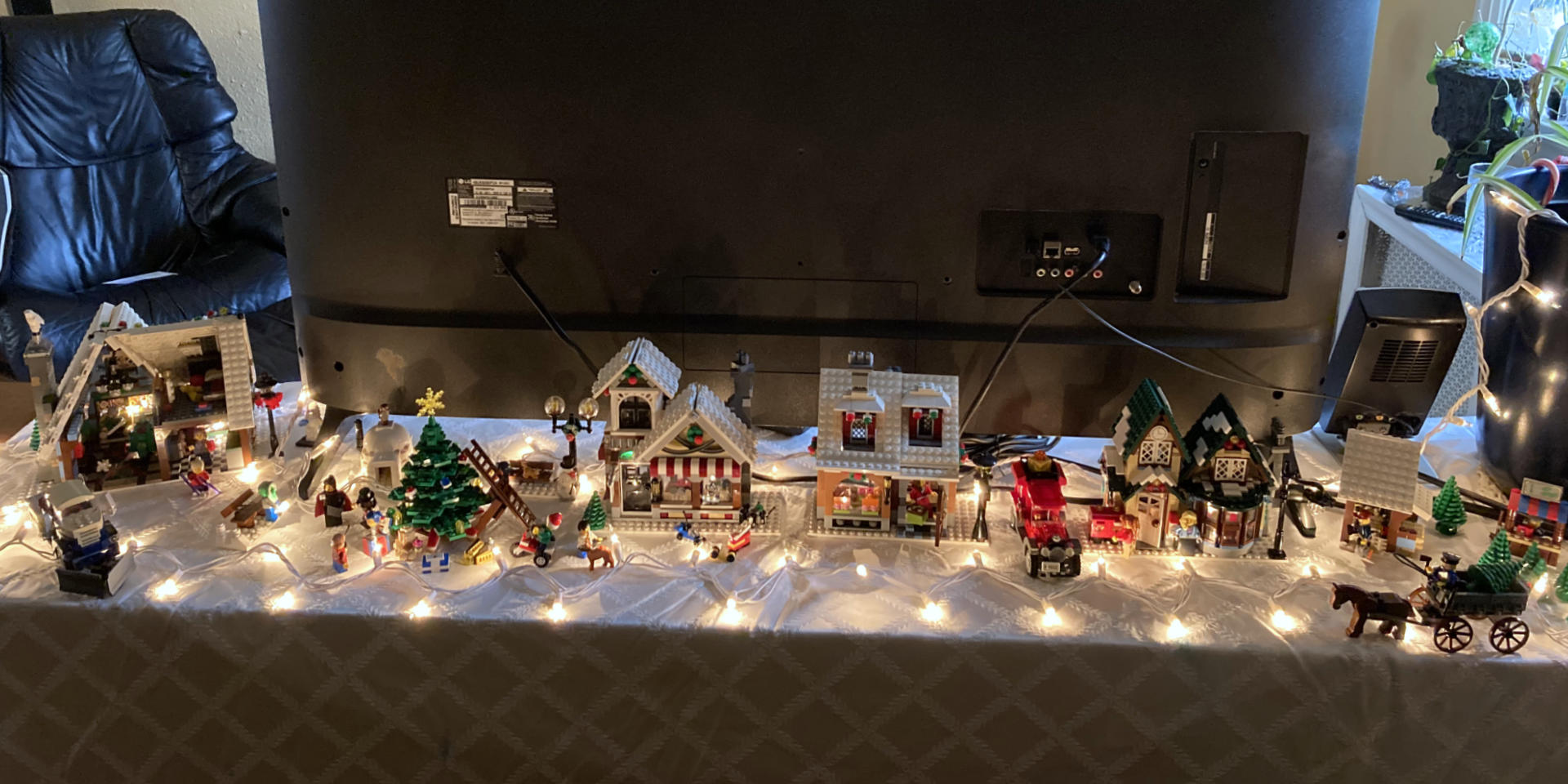 ttl-christmas-lego-winter-village