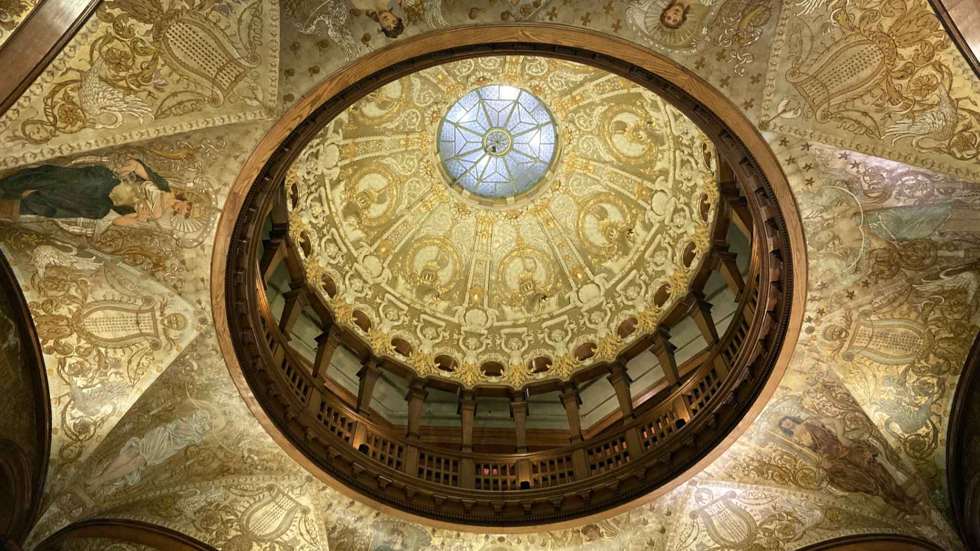 The dome of Flagler College's stunning Rotunda.