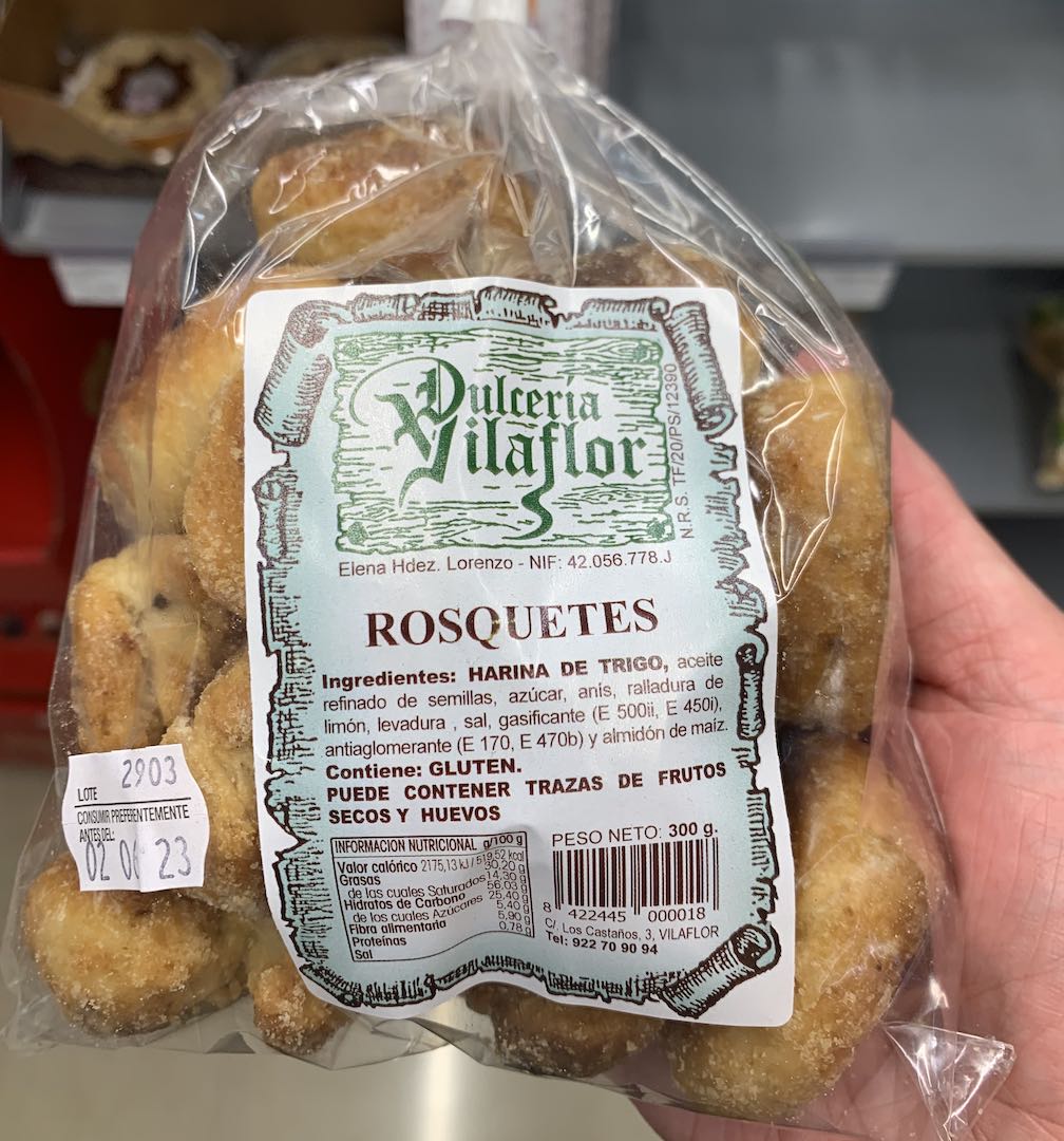 Oh and these Rosquetes in the Canary Islands! They're like mini-doughnuts. Hey, not everything is healthy! :)