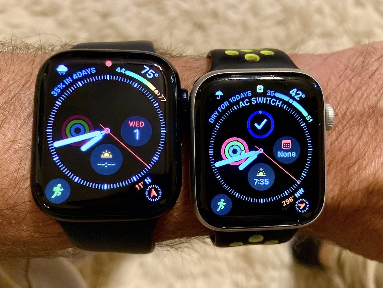 Apple Watch Series 8 45mm (left) vs. Apple Watch Series 5 44mm (right). There's a noticeable screen size difference as they pushed it to the edge more.