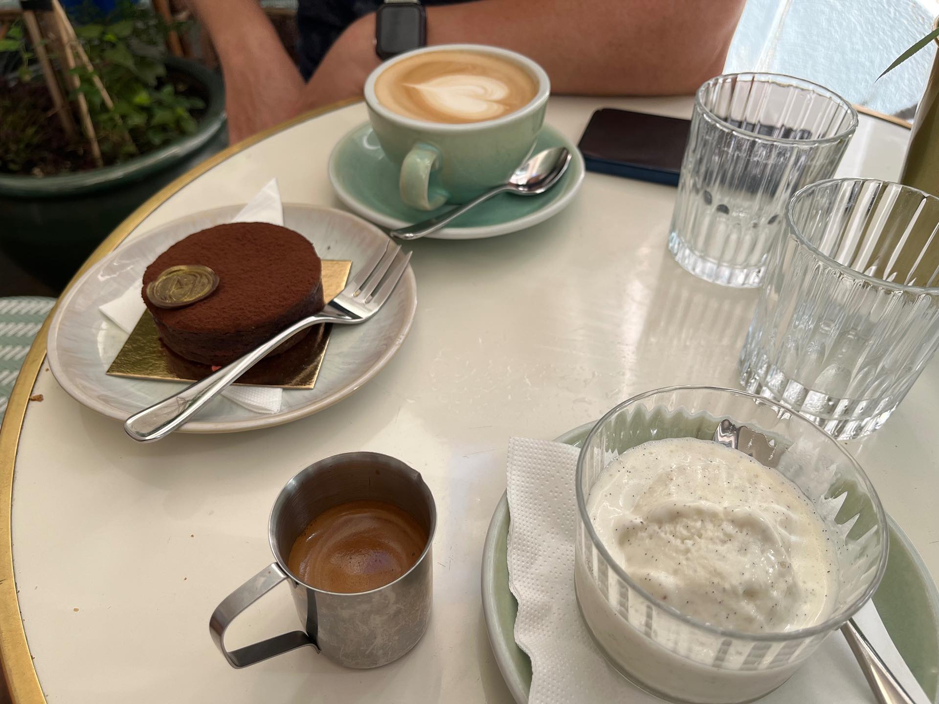 Couldn't miss a fancy coffee, cake, and ice cream in Vienna!