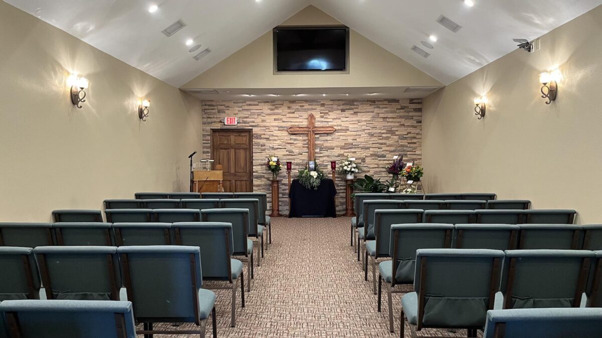 The Celebration of Life for Chris's grandfather included a beautiful ceremony and military honor guard in Phoenix.