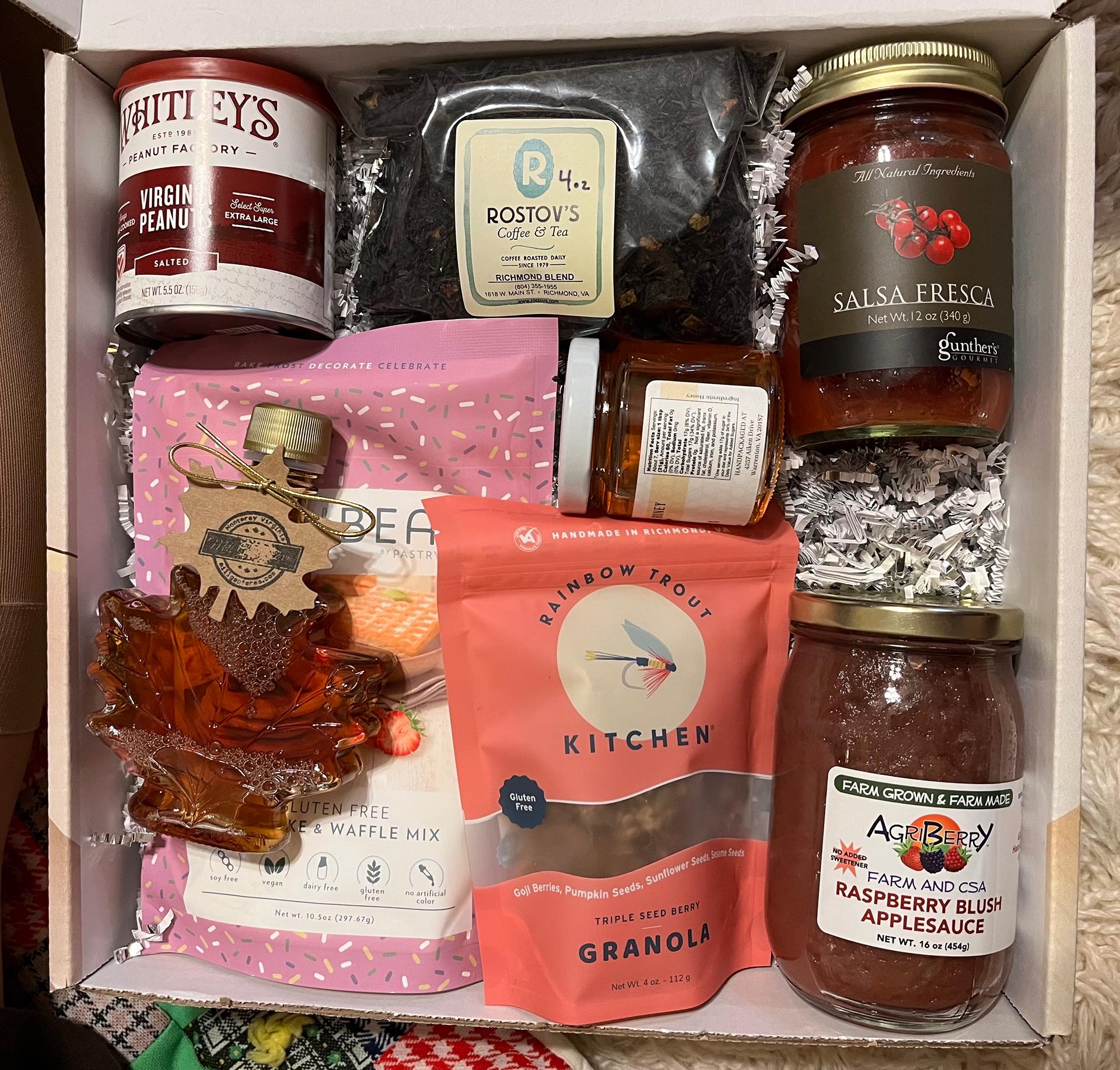We've received countless food boxes like this to help us through the days after delivery. Plus, lots of neighbors have come by with fresh, hot meals and food delivery gift cards have been rained down upon us. It does really help to reduce our time and effort cooking!
